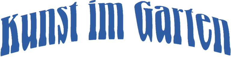 Leicht gebogener blauer Schriftzug in Schrift mit Serifen: Kunst im Garten.