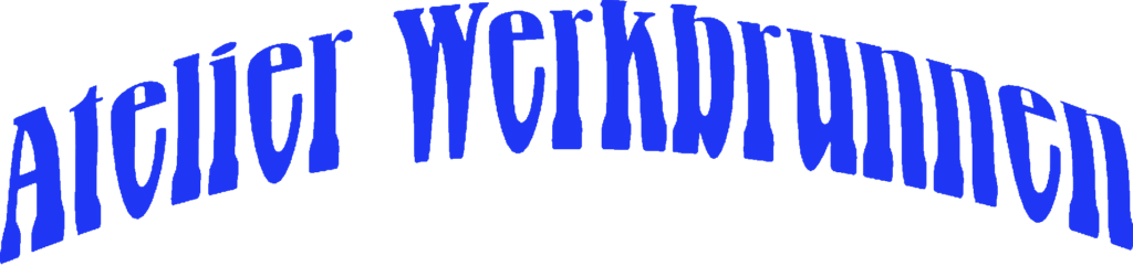 Schriftzug in blau und etwas gebogen "Atelier Werkbrunnen"
